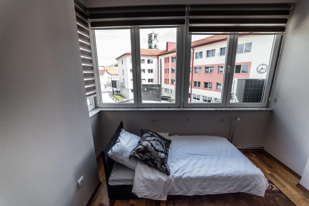 Suites Donna Bihać Exteriör bild
