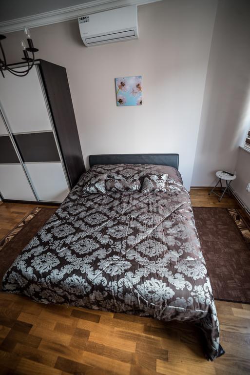 Suites Donna Bihać Exteriör bild